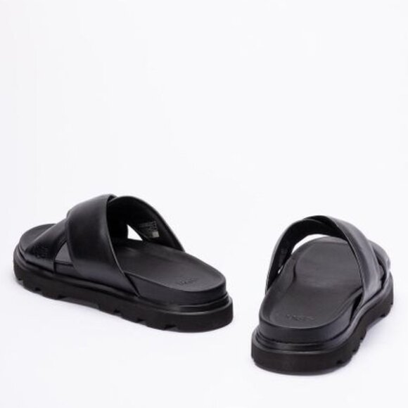 UGG Men's Capitola Cross Slide - Picture 3 of 7